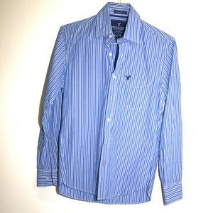 American Eagle Outfitters blue/white stripe vintage fit dress shirt